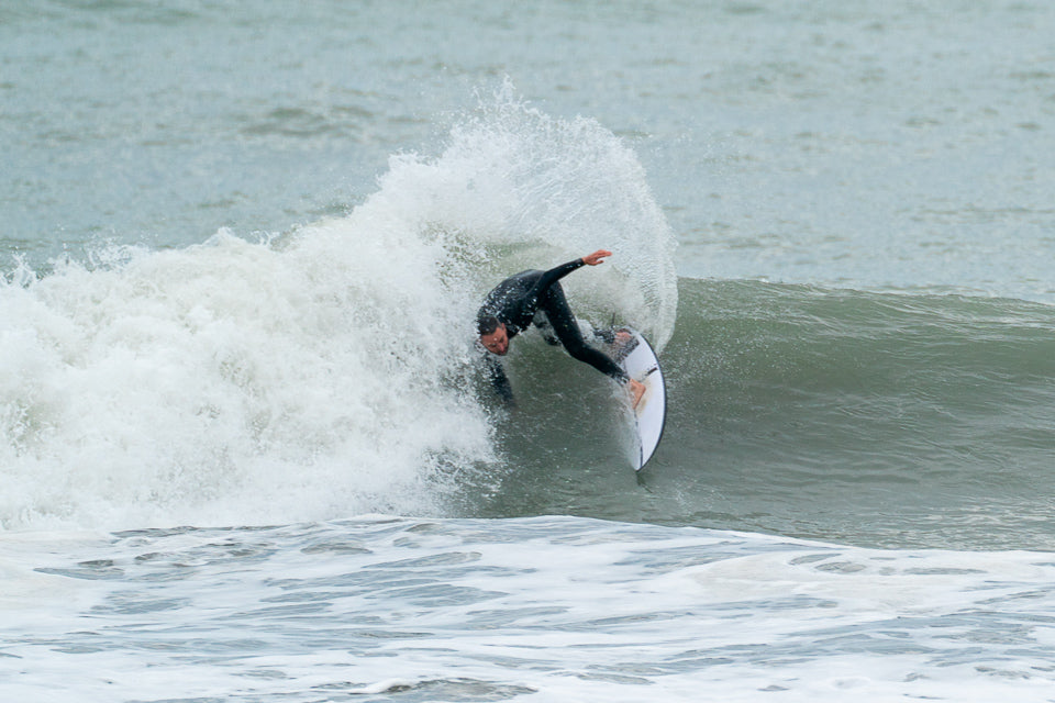 Surfing - Taylors - Fri 15 Nov